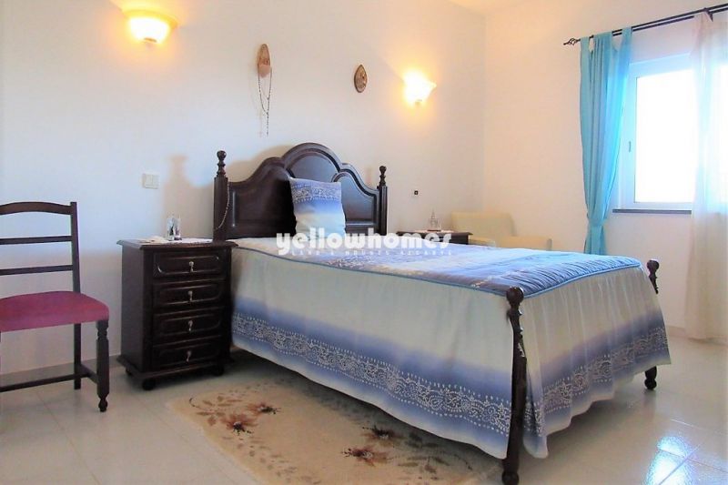 Elegant four bedroom home close to Carvoeiro and Lagoa
